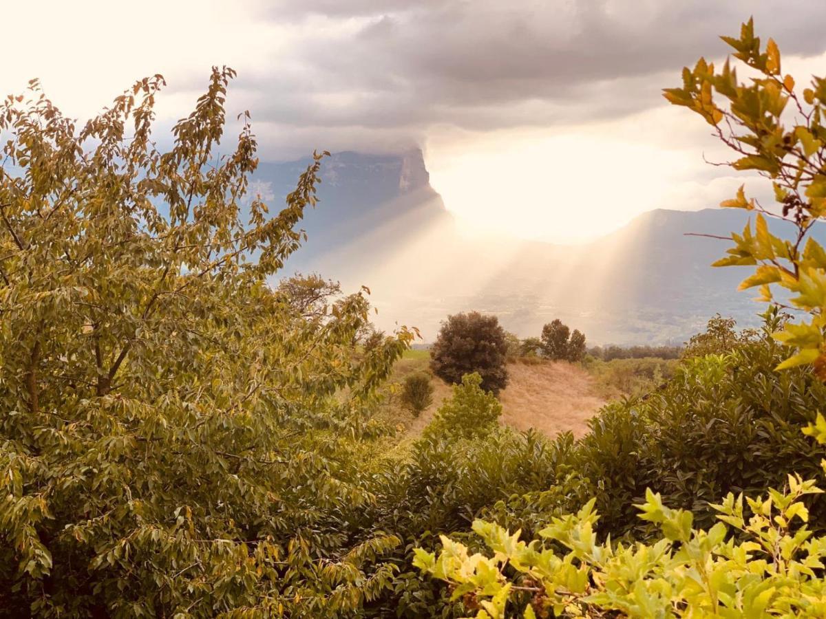 Gite Clair, Spacieux Et Cosy Avec Vue Sur Le Massif De La Chartreuse Sainte-Helene-du-Lac Exteriér fotografie